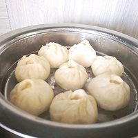 自制三鲜包的做法图解10