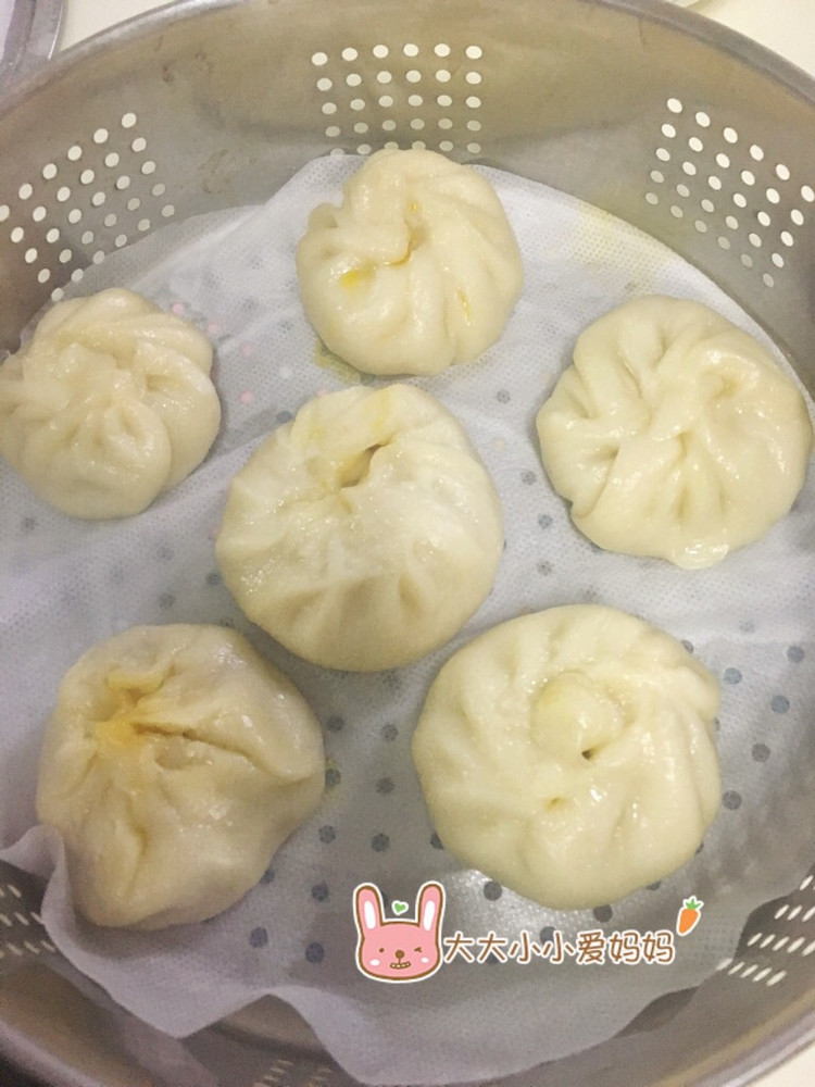蟹黄灌汤包的做法