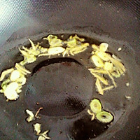 东北酸菜大骨头的做法图解6