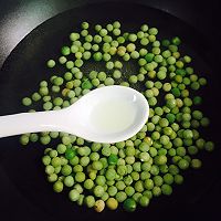 #父亲节，给老爸做道菜#豌豆炒鸡蛋的做法图解6