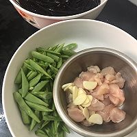 去秋膘料理四季豆焖蕨根粉的做法图解2