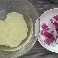 #冰箱剩余食材大改造#洋葱炒土豆片的做法图解2