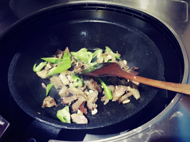 尖椒护心肉的做法图解5