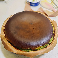 #奇妙烘焙屋#抹茶巴斯克芝士蛋糕的做法图解5
