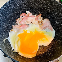 #黑熊农场 出稻吧尝鲜官#辣味培根炒饭的做法图解3