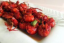红烧小龙虾#厨此之外，锦享美味#的做法