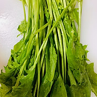 大力水手吃菠菜的做法图解1