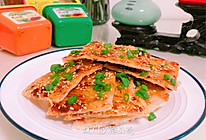 好吃又快手的酱香饼（无需揉面）的做法