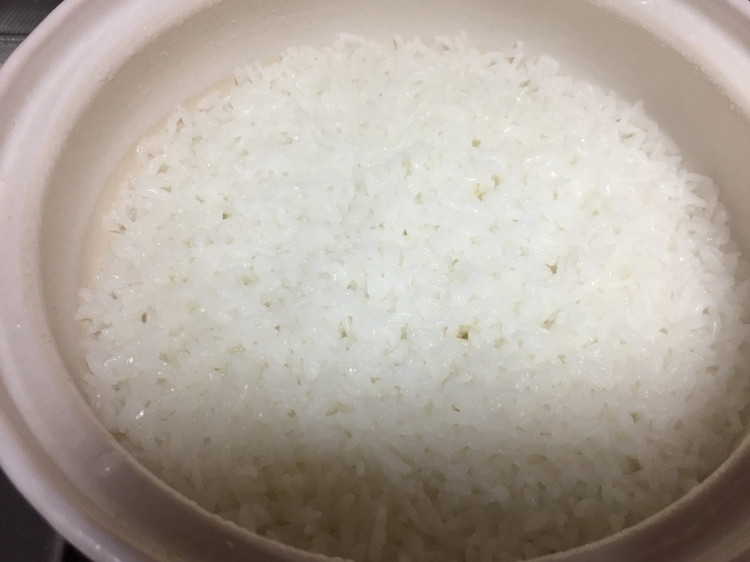闷白米饭的做法
