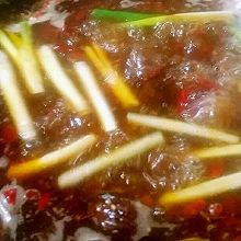 李孃孃爱厨房之一一自制麻辣牛油火锅(红味、白味)