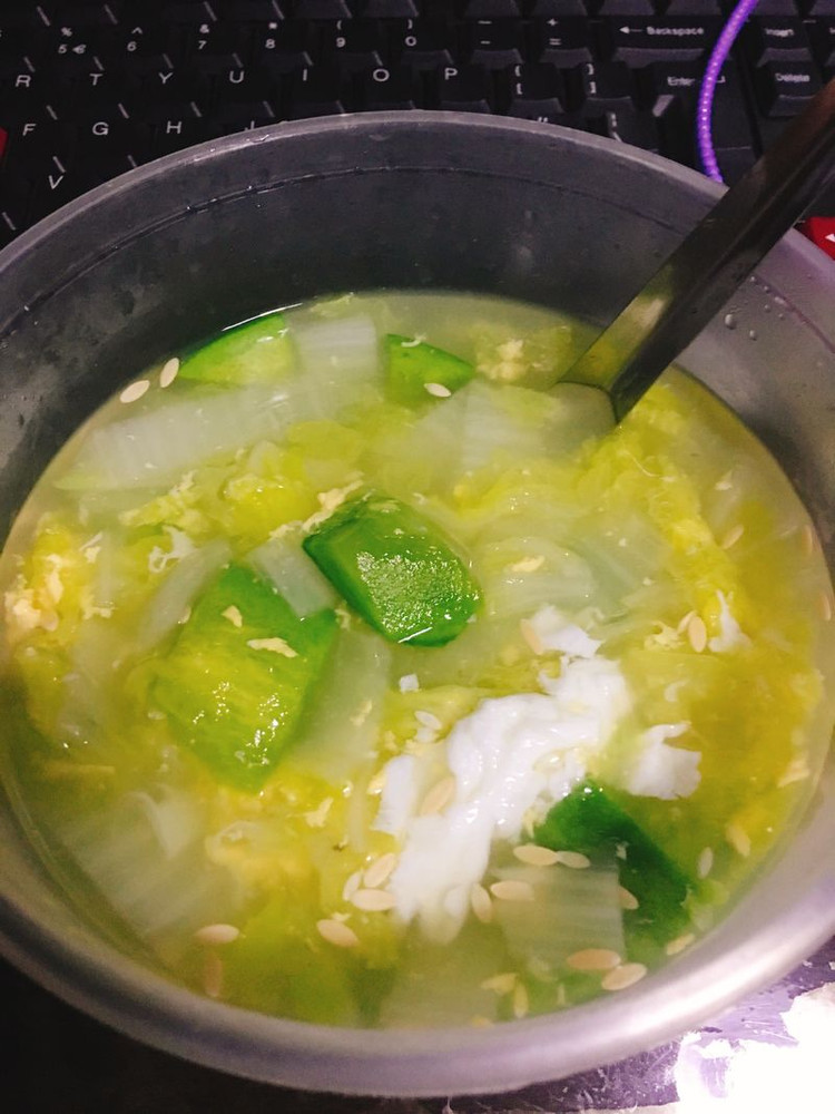 香瓜小白菜汤，胃病患者的福利的做法