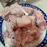 排骨烧香菇的做法图解1
