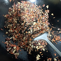 叉烧香菇烧麦#金龙鱼外婆乡小榨菜籽油#的做法图解4