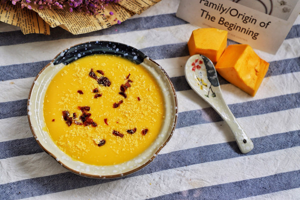 秋日暖胃蔓越莓南瓜汤，简单快手美味还养生