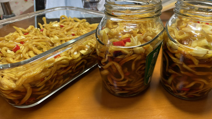 凉拌木瓜丝