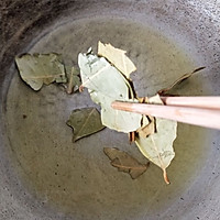 蒜泥豆豉凉拌香椿的做法图解6
