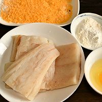 #宝宝的第一口辅食鱼#孩子们最爱的香酥鱼柳的做法图解1