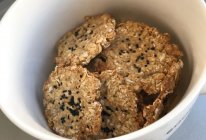 百分百燕麦黑芝麻饼干的做法