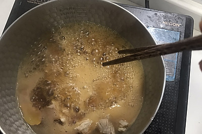 瘦肉酱油水