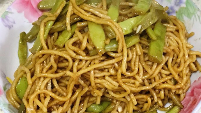 豆角焖面