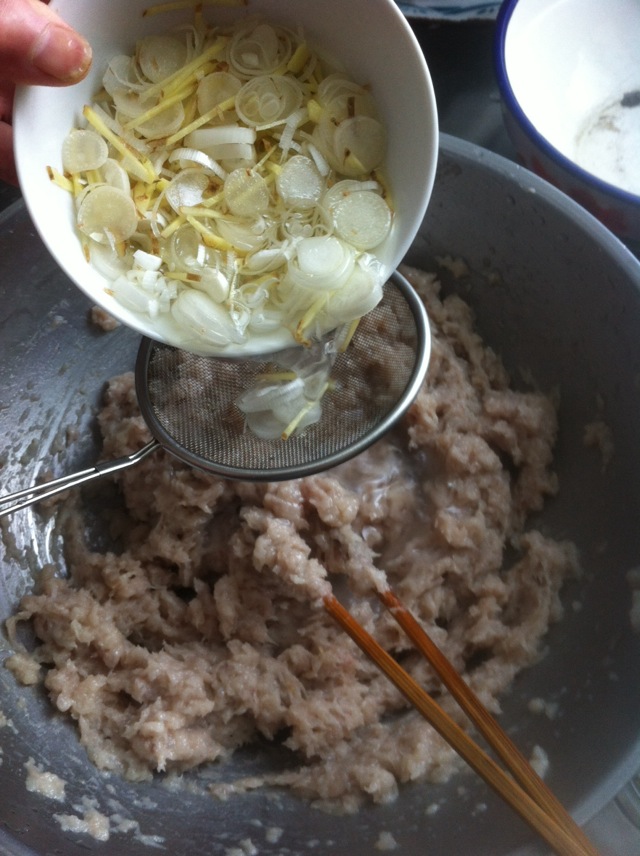 鲅鱼水饺+鱼丸的做法图解5