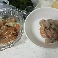 鲜虾海带汤的做法图解2
