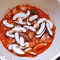 芝士茄汁鸡肉焗意面的做法图解10