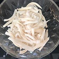 #一人一道拿手菜#有嚼劲的～香辣萝卜条的做法图解3