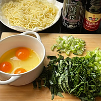 深夜食堂之鸡蛋炒面的做法图解2