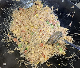 家常炒米粉好吃到舔碗的做法