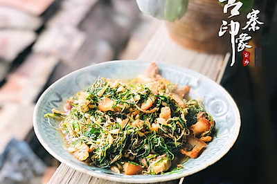 来自春天的问候——荞头炒五花肉
