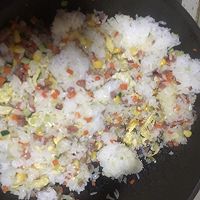 菠萝炒饭（料十足）的做法图解6