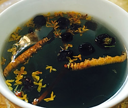 桂花黑枸杞茶的做法