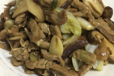 香菇炒牛肉丝 好吃又下饭