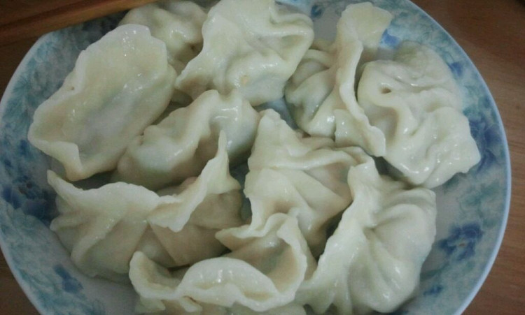 【香菇胡萝卜饺子】的做法