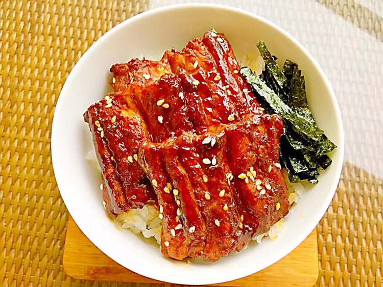 美味鳗鱼盖饭的做法