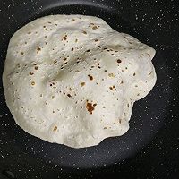 无油简单版  烙馍卷菜的做法图解5