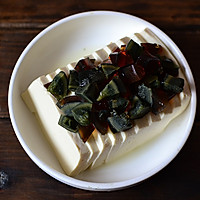 皮蛋豆腐的做法图解7