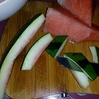 鸡肉排骨西瓜皮汤的做法图解1