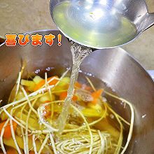 竹蔗茅根雪梨茶