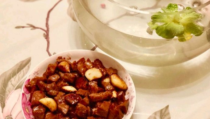 黑蒜子牛肉粒