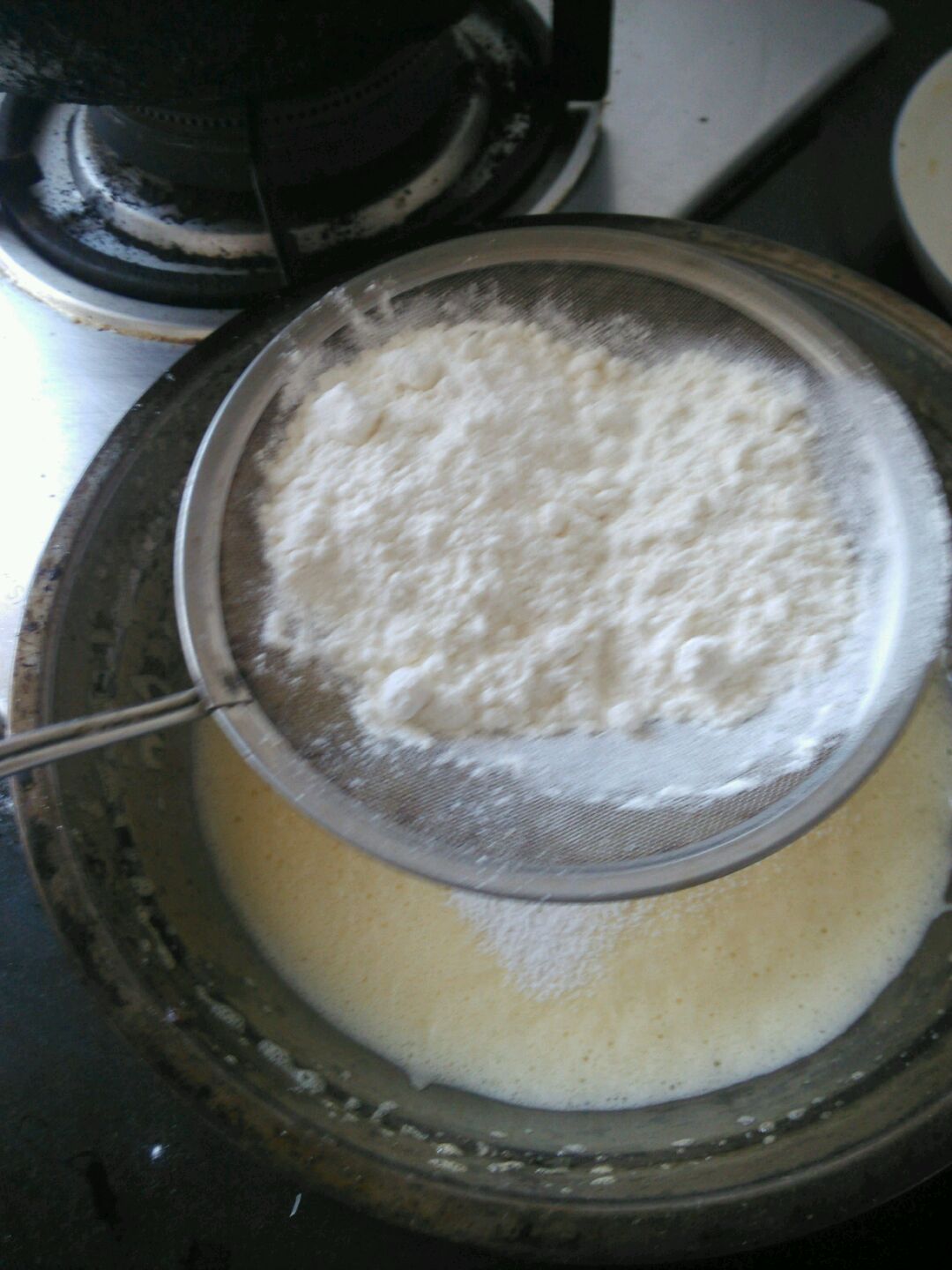 宝宝辅食之鸡蛋小饼干的做法图解7