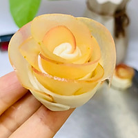 #皇后红玫瑰花式做法#酥皮苹果卷#苹果玫瑰的做法图解9