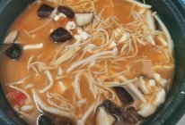减脂餐—番茄菌菇汤的做法