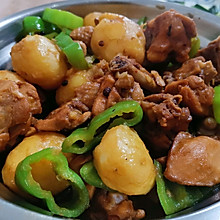 小土豆炖鸡块