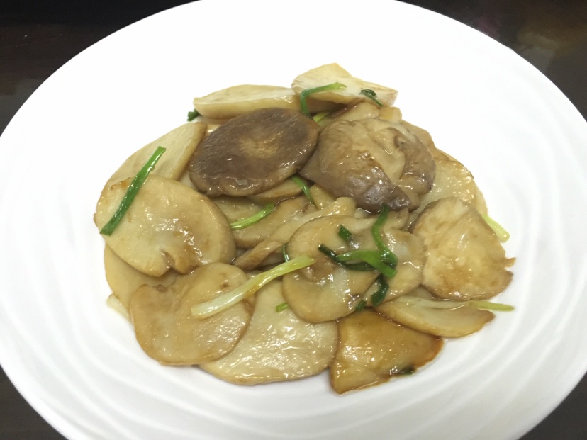 蚝油烩杏鲍菇的做法图解3