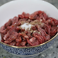 芹菜炒牛肉丝儿的做法图解3