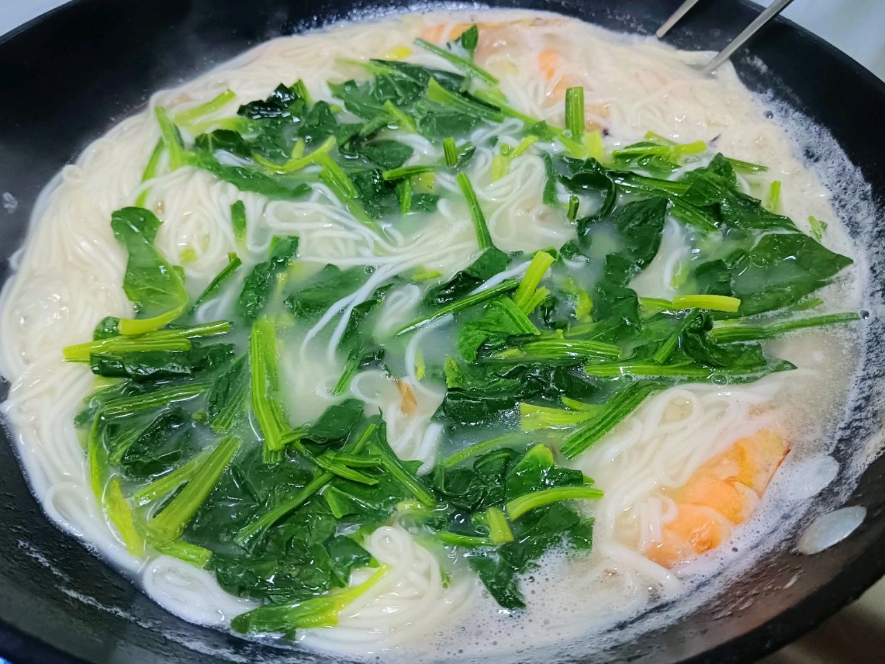 菠菜虾丸汤怎么做_菠菜虾丸汤的做法_豆果美食
