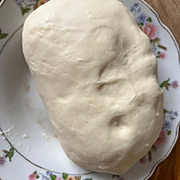 酸菜虾饺的做法图解1