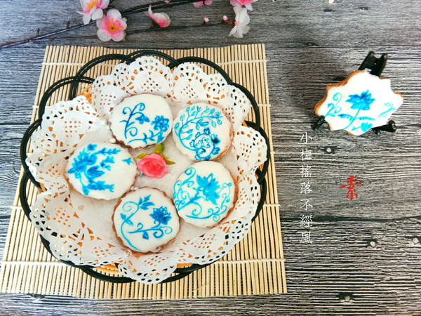 手绘青花瓷饼干